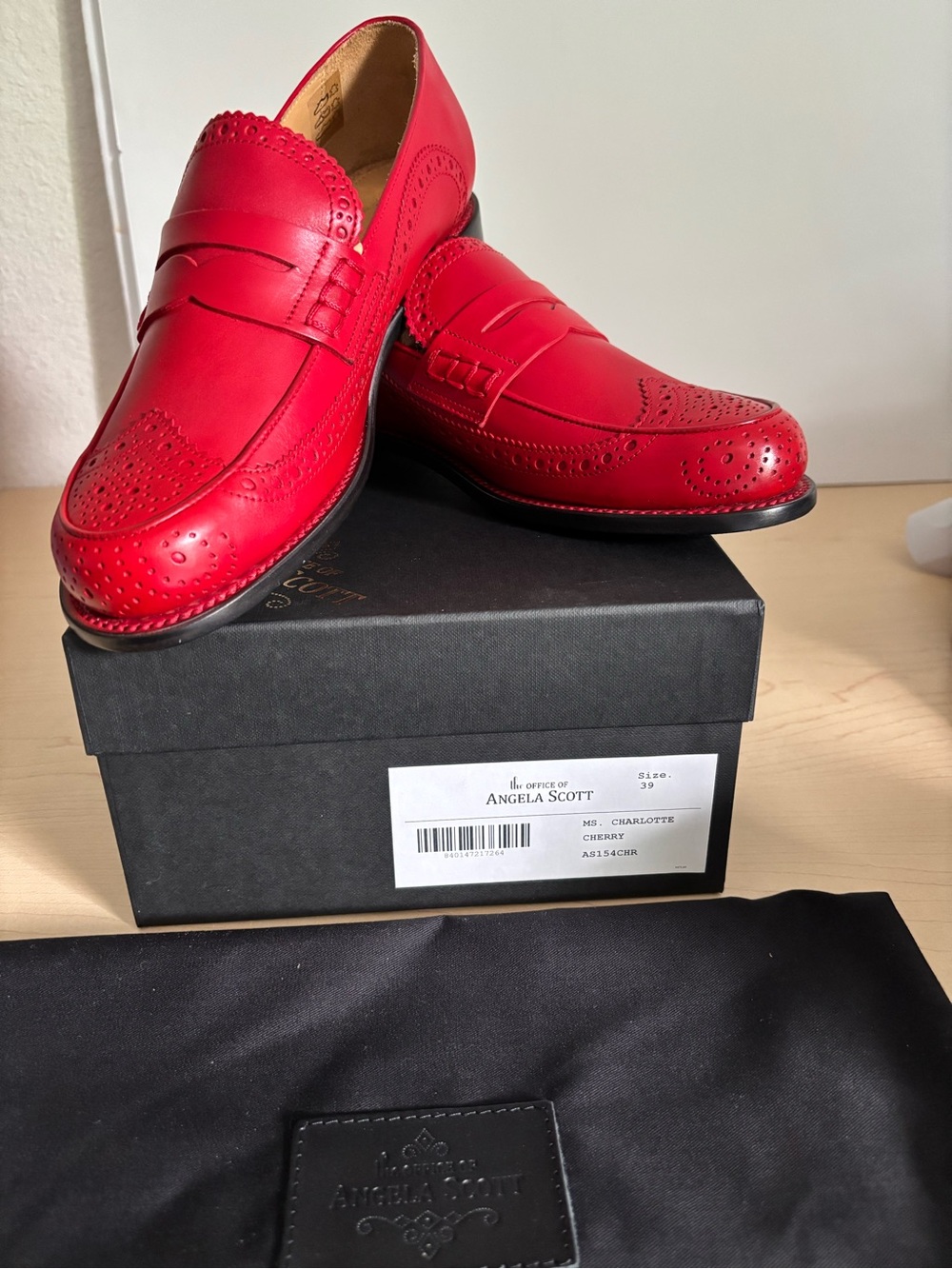 NWT The Office of Angela Scott sz39 Red “Charlotte” loafers Brand New in Box